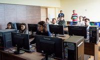 Водеща строителна компания представи добри практики и възможности за развитие пред студенти от специалност „Строителен мениджмънт“