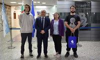 Ректорът на ТУ – Варна награди победителите в междууниверситетското състезание по приложна електроника